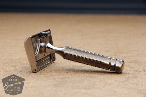 Ever Ready 1912 Style Single Edge Safety Razor in Metal Case