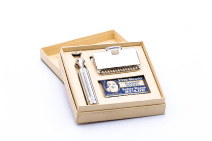 1930's Ever Ready Single Edge Safety Razor with Original Case and Blades