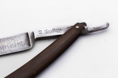 5/8" Griffon XX 60 CarboMagnetic German Straight Razor