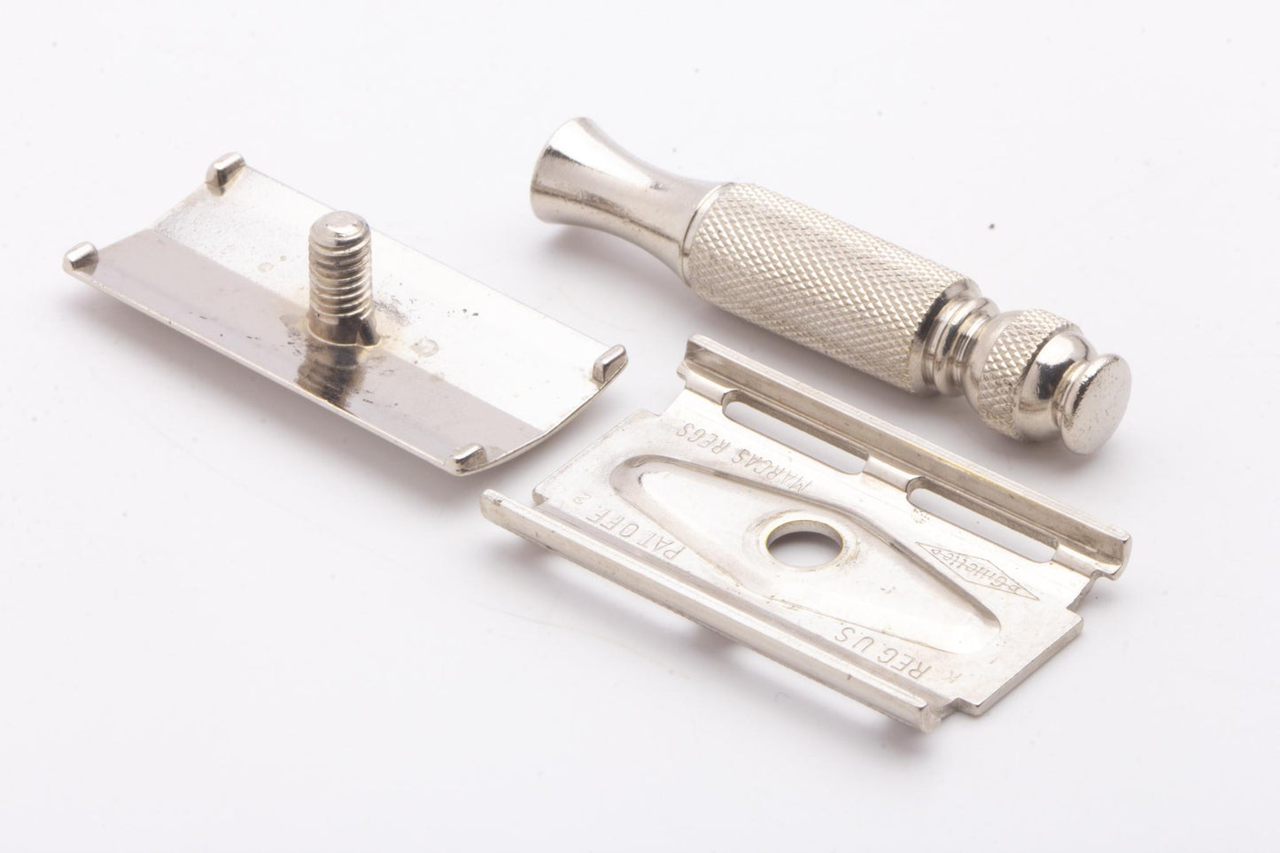 1965 K2 Gillette Tech Travel Double Edge Safety Razor Set | Original Condition
