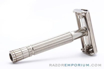 1958 Gillette TV Super Speed Razor w/ Red Case - D2
