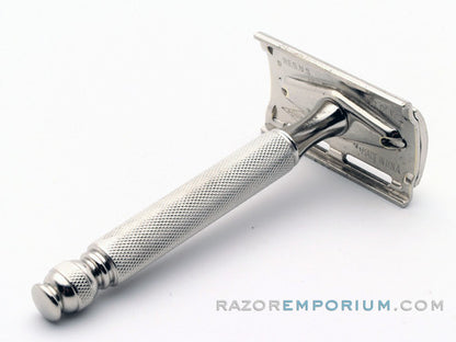 1958 D2 Gillette Ball End Tech 3 Piece Safety Razor