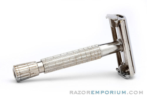 1940's Gillette Flare Tip Regular British Rocket DE Safety Razor Set