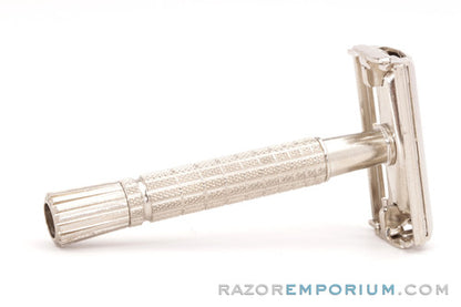 1965 Gillette Flare Tip DE Super Speed  Safety Razor K4