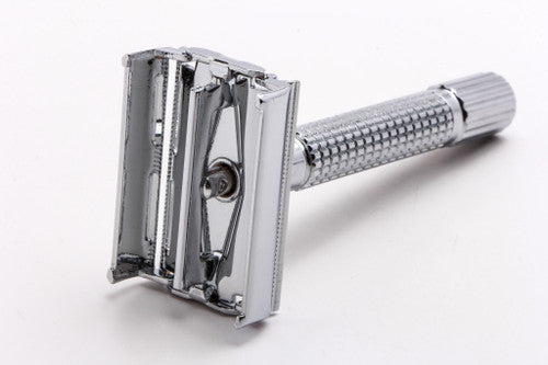 Knurled One Piece Safety Razor | Butterfly Doors
