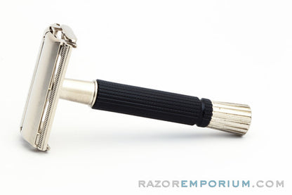 1972 S2 Gillette Black Handle Super Speed Safety Razor