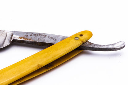 11/16" WH Morley & Sons Classics on Clearance Straight Razor