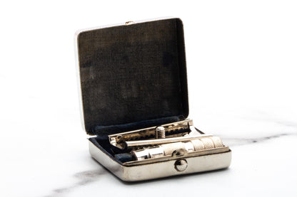 1960s Hoffritz Travel Slant Double Edge Razor Set | Original Condition