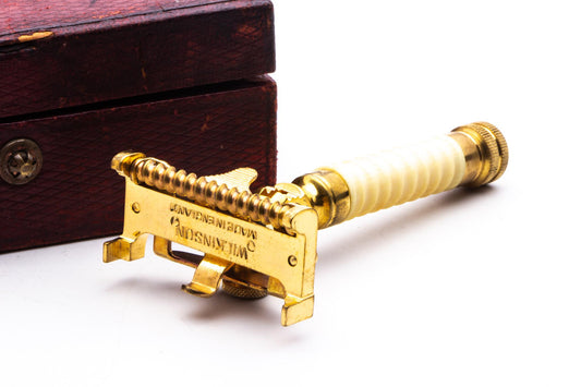 1920's Wilkinson Sword Co. 7 Day Model Safety Razor Set With Red Leather Case | Original Condition