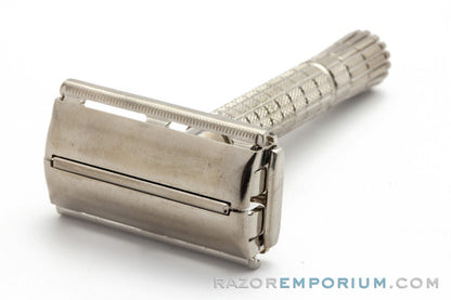 1954 Gillette Flare Tip Super Speed Double Edge Safety Razor Z3