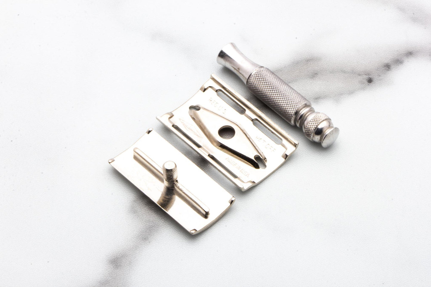 1940's Gillette Ball End Three Piece Travel Razor Set With Metal Case| Original Condition
