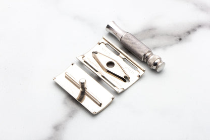 1940's Gillette Ball End Three Piece Travel Razor Set With Metal Case| Original Condition