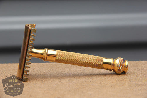 Gillette 1930's Pocket Edition - New  DE Razor Set