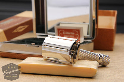 Gillette 1948 Executive DE Safety Razor in Ostrich Leather Case