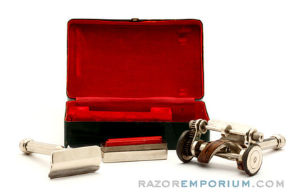 1920's Leslie Standard Safety Razor w/ Spiral Stropper Set & Blade Bank & Blades
