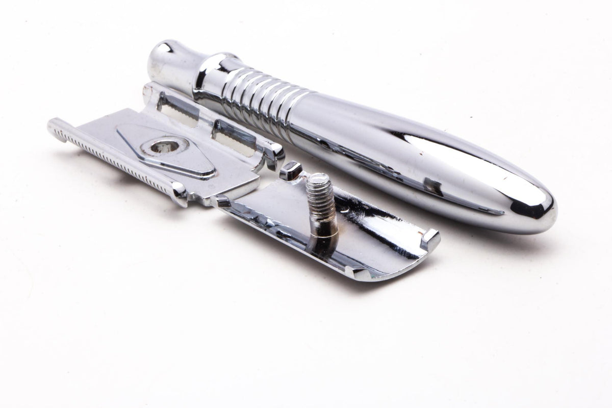 Unbranded Razor Unbranded | Closed Comb Polished Double Edge Safety Razor – Razor Emporium