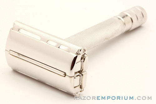 1941 Gillette Ranger Tech DE Safety Razor w/ Case & Blue Blades
