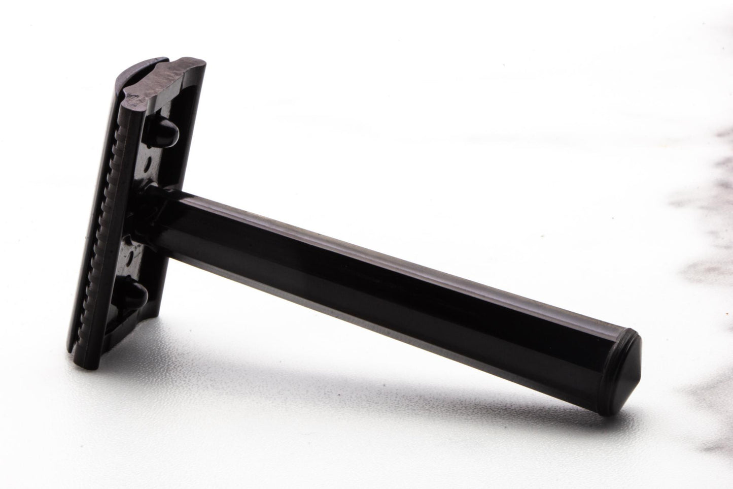 1940's Star Three Piece Double Edge Safety Razor with Bakelite Case | Original Condition