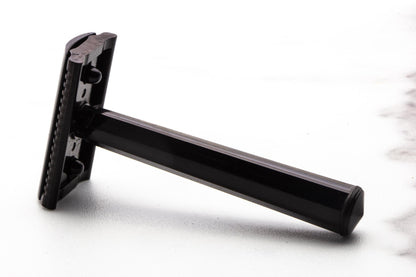 1940's Star Three Piece Double Edge Safety Razor with Bakelite Case | Original Condition