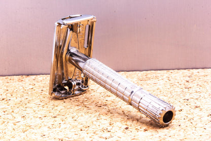 1956 B2 Gillette Flare Tip Super Speed Double Edge Safety Razor  | Original Condition