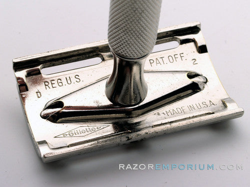 1958 D2 Gillette Ball End Tech 3 Piece Safety Razor