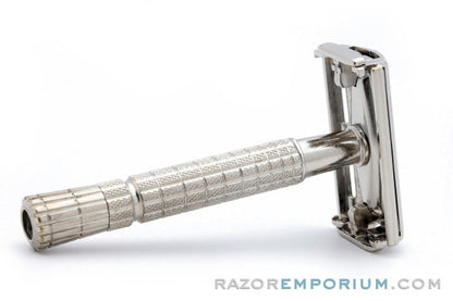 1954 Gillette Flare Tip Super Speed Safety Razor Z2 - Good