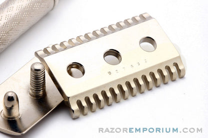 1921 Gillette New Improved Tuckaway DE Safety Razor | Made in Canada