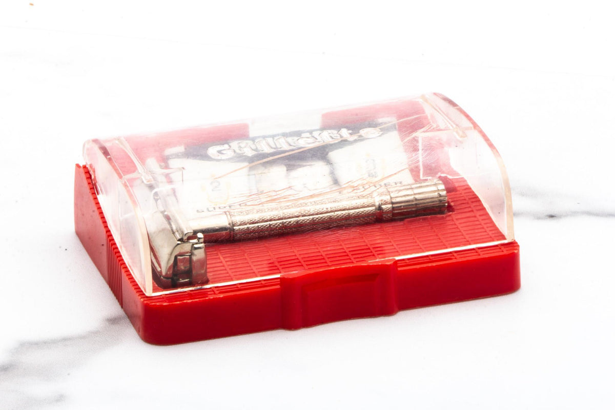 1957 C4 Gillette Flare Tip Super Speed Double Edge Safety  Razor Set | Original Condition