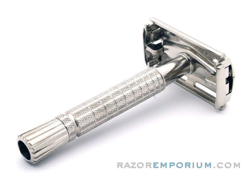 1960 F2 Regular Super Speed Flair Tip DE Safety Razor Set Nickel w/ White Case & Blade Bank