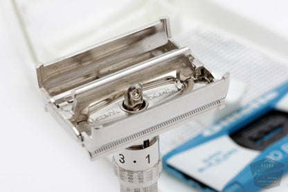 1963 Gillette I3 Slim Adjustable | Original Case