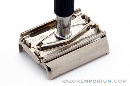 1967 Gillette Black Handle Super Speed Double Edge Safety Razor - M1