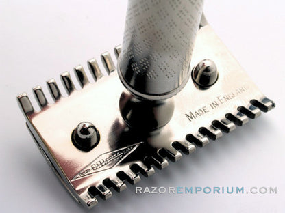 1921 Gillette New Improved Tuckaway Travel DE Safety Razor Set | Made in England