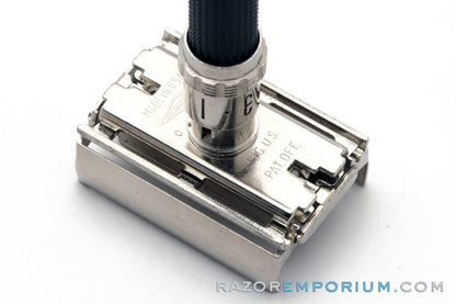 1969 Gillette Super Adjustable 84 Safety Razor O1