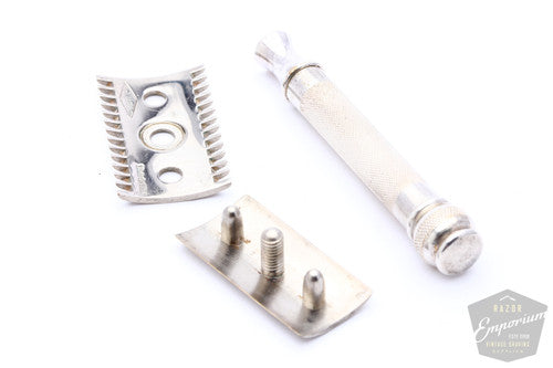 Gillette 1920's Shawmut Ball End Old Type Razor Set