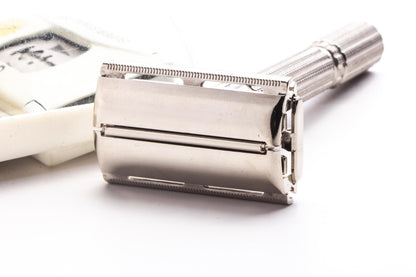 1964 L1 Gillette Slim Adjustable Double Edge Safety Razor Set |  Original Condition