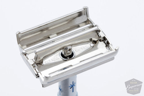1969 Gillette O4 Blue Star Lady Gillette Double Edge Safety Razor