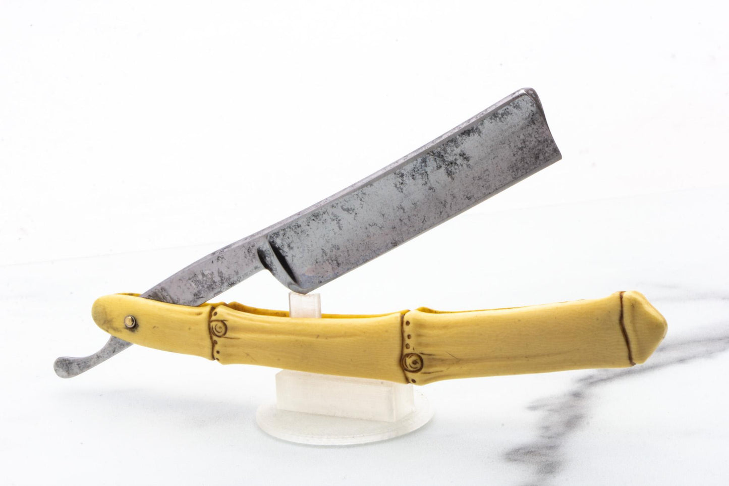 5/8" Vintage Restored Robeson Cutlery Co Straight Razor