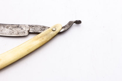 Shorty B&S Classics on Clearance Straight Razor