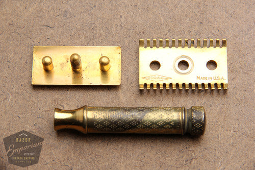 Gillette 1921 Gold New Improved Tuckaway Style Travel DE Safety Razor Set