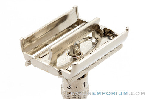 1965 Gillette Slim Adjustable TTO Safety Razor with Case K1