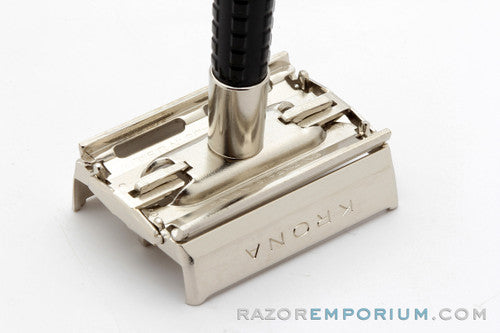 1970's Schick 'Krona' Double Edge Safety Razor Set