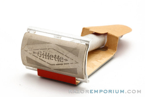 1960's Gillette Ball End Tech Razor & Blades - Made in England