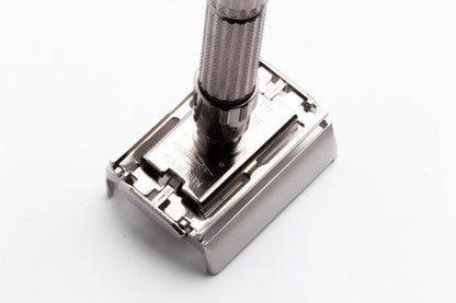 1958 Gillette Fatboy Adjustable Double Edge Razor Set D4