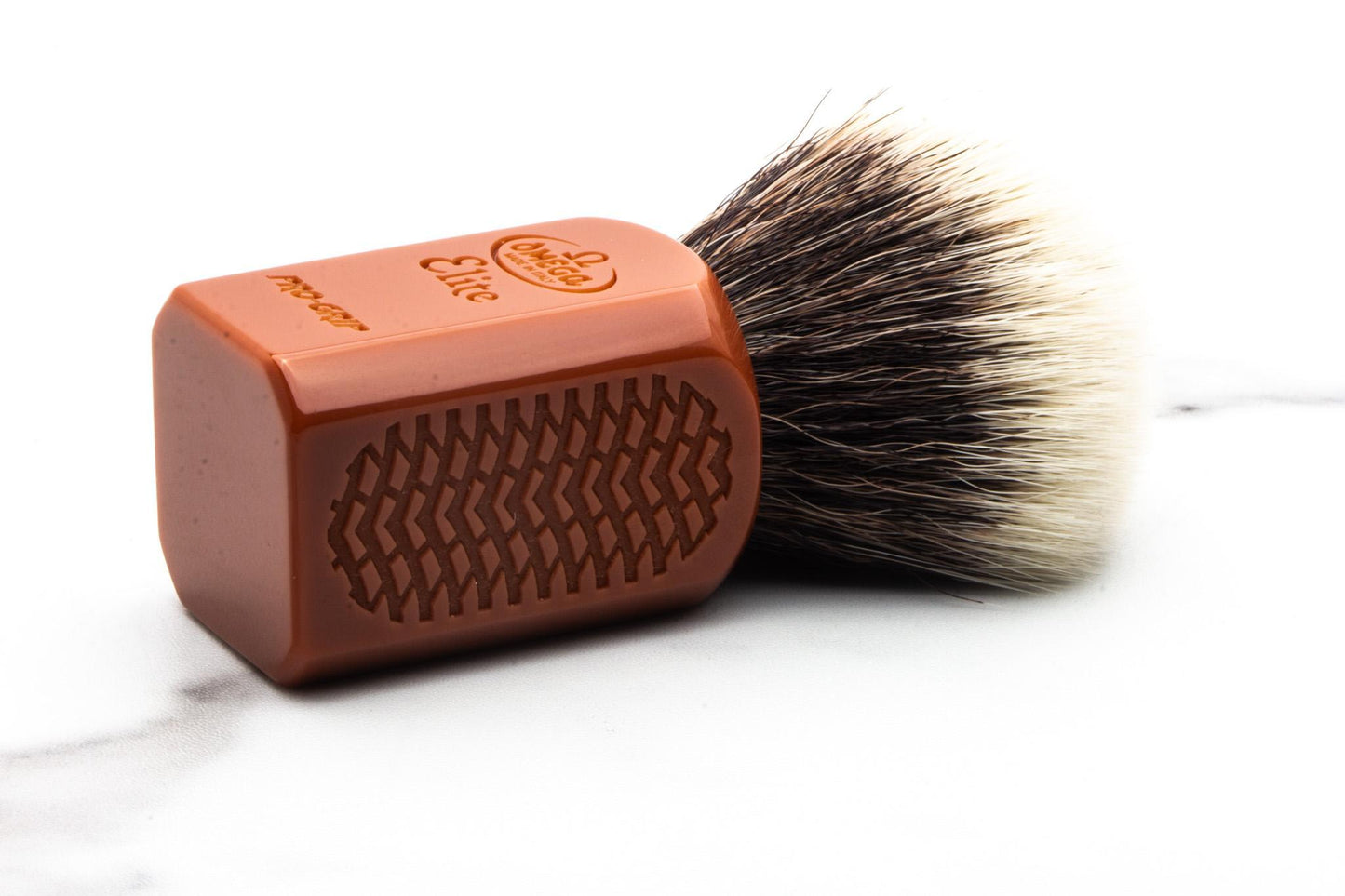 Omega | Pro Grip Elite Synthetic Fiber Shaving Brush MB1948/MA -Medium