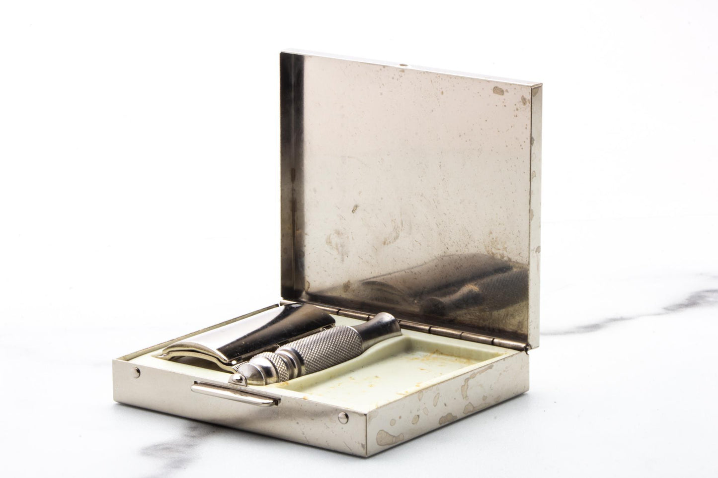 1940's Gillette Ball End Three Piece Travel Razor Set With Metal Case| Original Condition