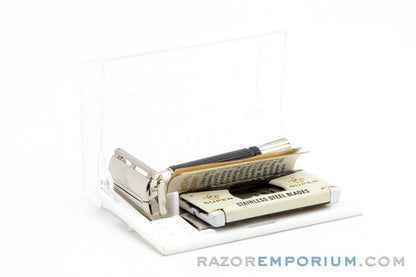 1973 Gillette T2 Black Handle Super Speed DE Safety Razor Set