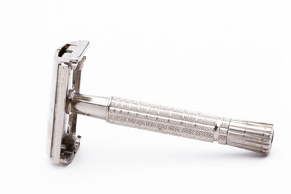 1959 Gillette Flare Tip Super Speed Double Edge Safety Razor Set