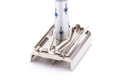 1966 Gillette L4 Blue Star Lady Gillette DE Safety Razor