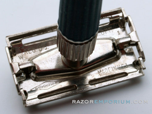 1976 W1 Gillette TTO Knack DE Safety Razor