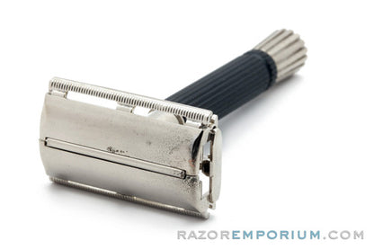 1973 Gillette Black Handle Super Speed Safety Razor T2
